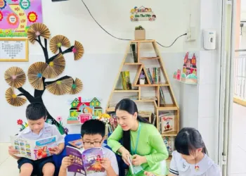 Hoạt động thư viện