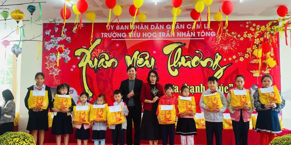 CHƯƠNG TRÌNH XUÂN YÊU THƯƠNG TẾT ẤT TỴ NĂM 2025 CỦA TRƯỜNG TIỂU HỌC TRẦN NHÂN TÔNG.