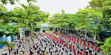 SÔI ĐỘNG BUỔI SÁNG CÙNG CÁC BẠN NHỎ TRƯỜNG TIỂU HỌC TRẦN NHÂN TÔNG