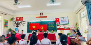 ĐẠI HỘI CHI ĐỘI VÀ CHỈNH TRANG THAY MỚI ẢNH BÁC HỒ, 5 ĐIỀU BÁC DẠY