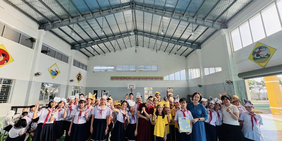 CLB Tiếng Anh – Chủ đề “Happy Teacher’s Day”