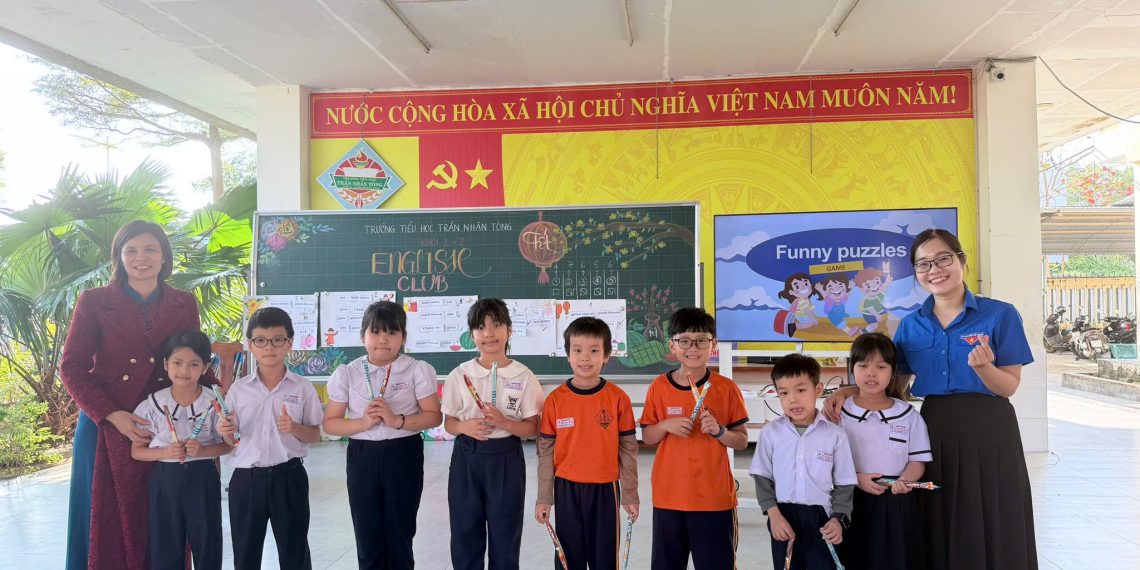 SINH HOẠT CÂU LẠC BỘ TIẾNG ANH KHỐI 1, 2 – CHỦ ĐỀ “TẾT HOLIDAY”