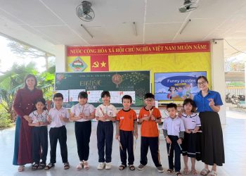 SINH HOẠT CÂU LẠC BỘ TIẾNG ANH KHỐI 1, 2 – CHỦ ĐỀ “TẾT HOLIDAY”