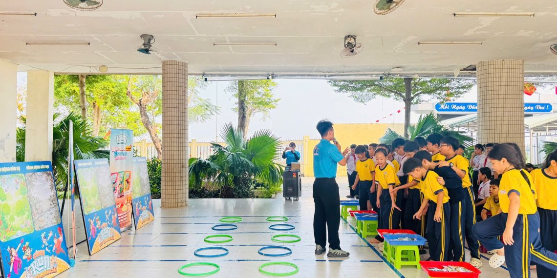 “ĐIỆN ẢNH TRONG MẮT TRẺ THƠ – CÙNG KUN BẢO VỆ MUÔN LOÀI”